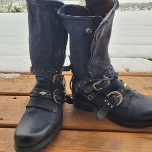 AS98 Boots Size 39 Navy Blue